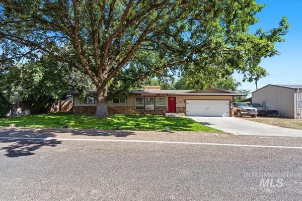 $524,900 | 2322 West Roosevelt Avenue, Nampa, ID 83651