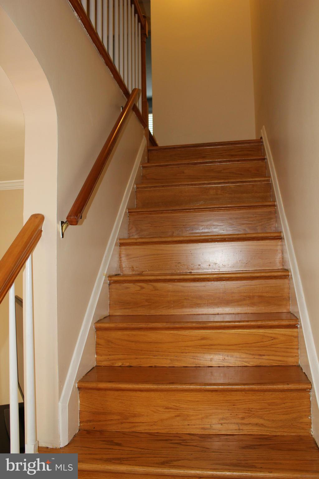 338 Dumbarton Road Baltimore, MD 21212 - Photo 22 of 30 a view of entryway