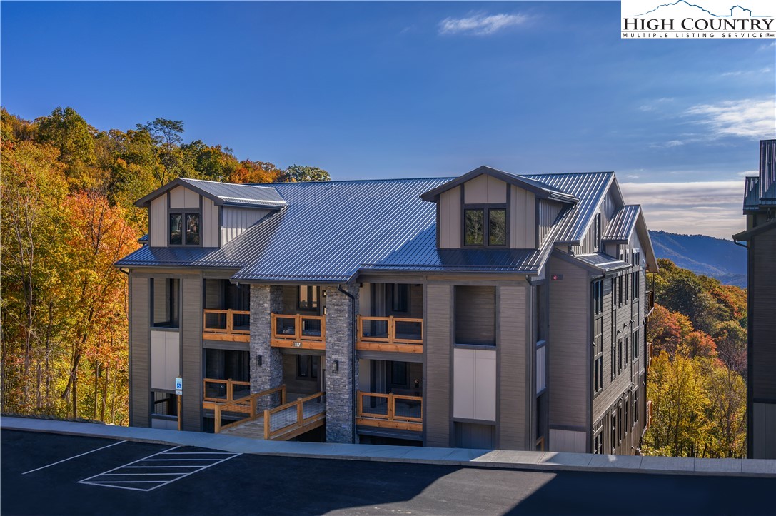 Canyon Gap Blowing Rock Nc 28605, Unit H6 Blowing Rock, NC 28605 - Photo 2 of 6