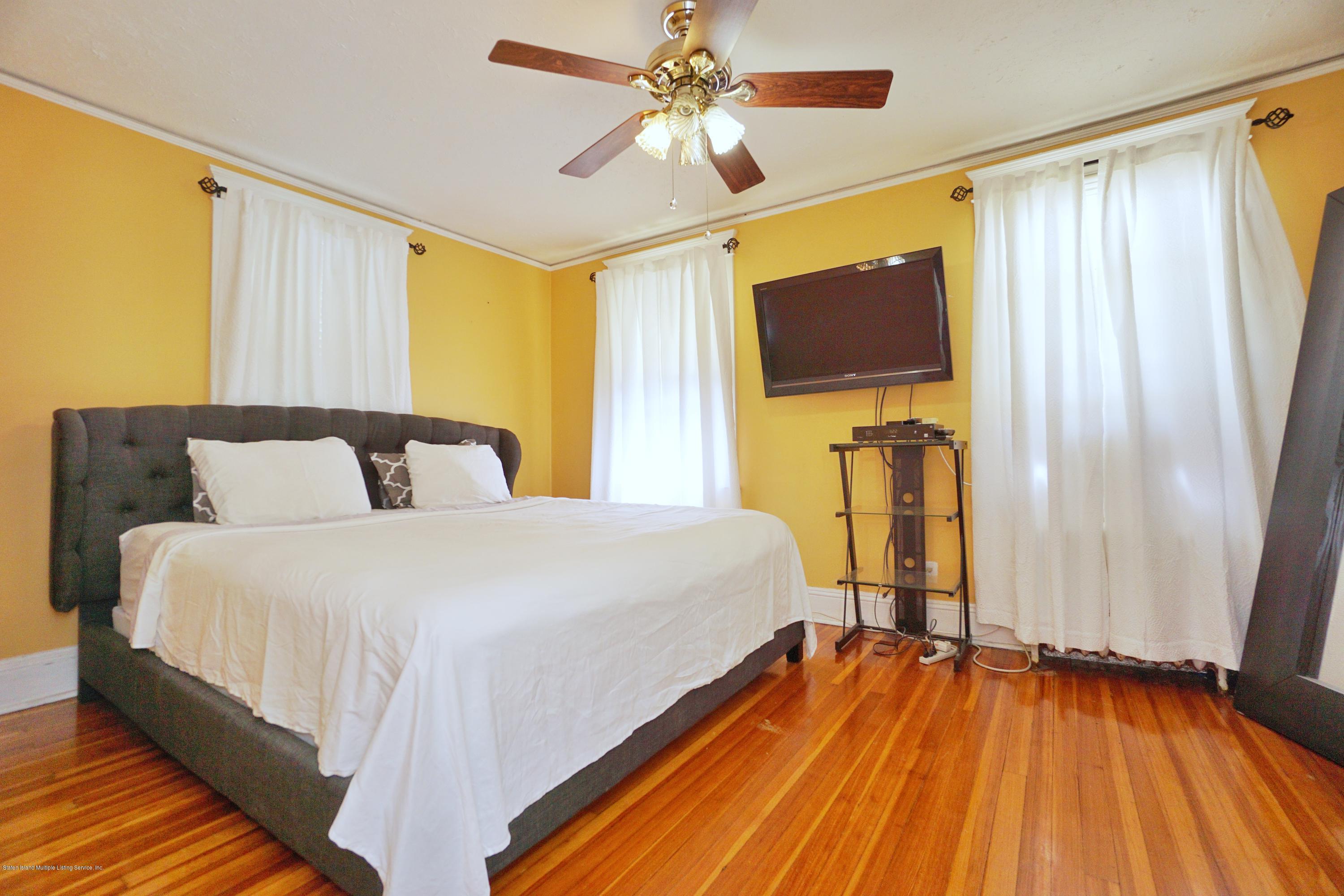 141 Roe Street Staten Island, NY 10310 - Photo 14 of 30 (14) MASTER BEDROOM
