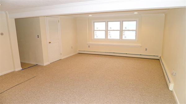 5 Eileen Road Peabody, MA 01960 - Photo 9 of 20 Gallery Image 9