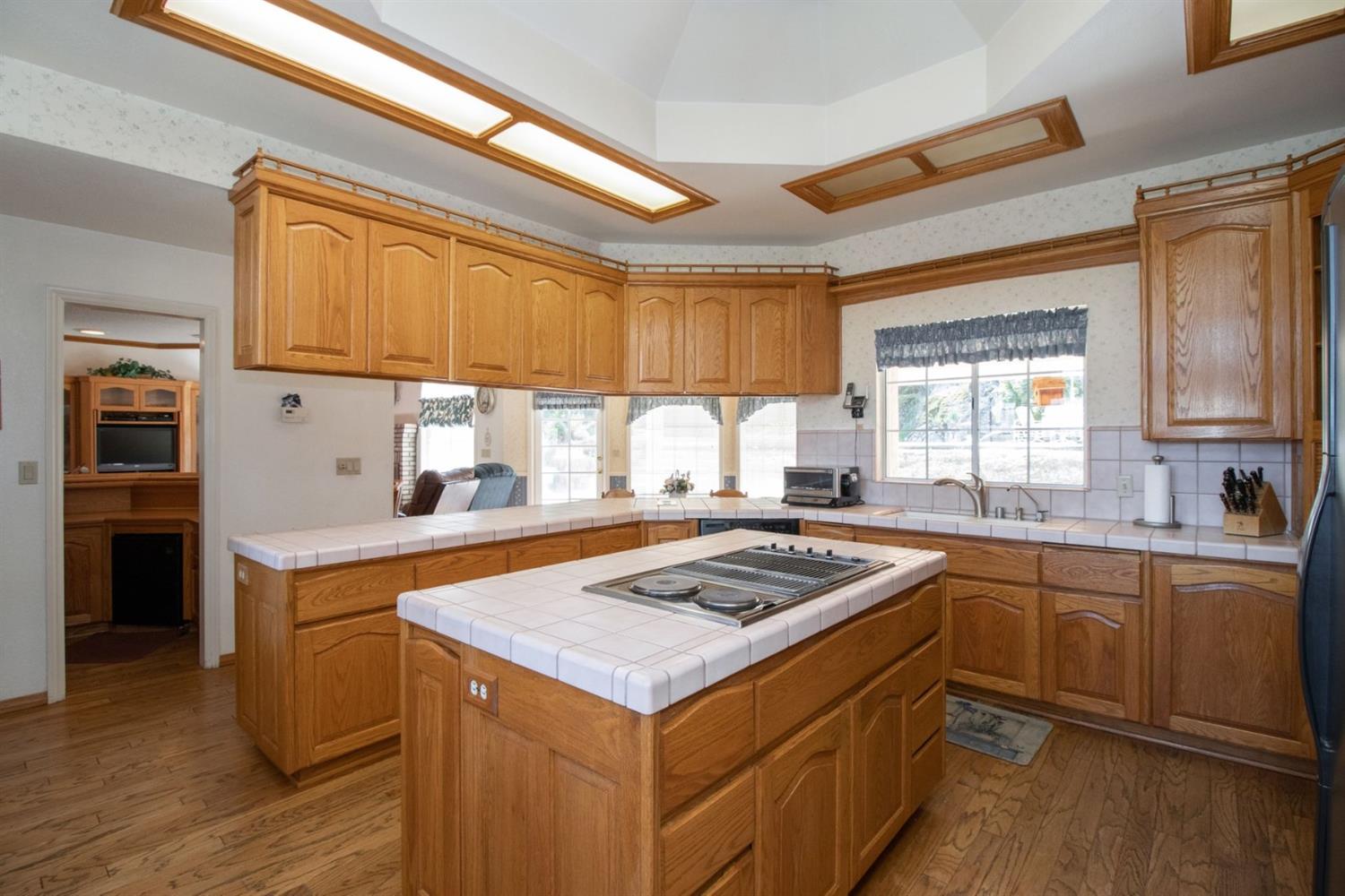 20200 Nicholas Road Clovis, CA 93619 - Photo 16 of 48 Gallery Image 16