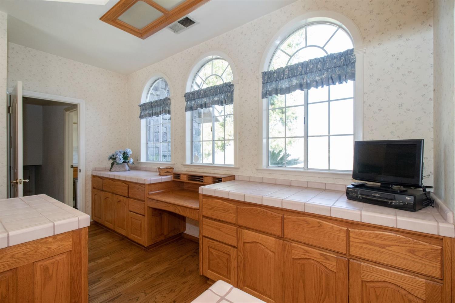 20200 Nicholas Road Clovis, CA 93619 - Photo 18 of 48 Gallery Image 18