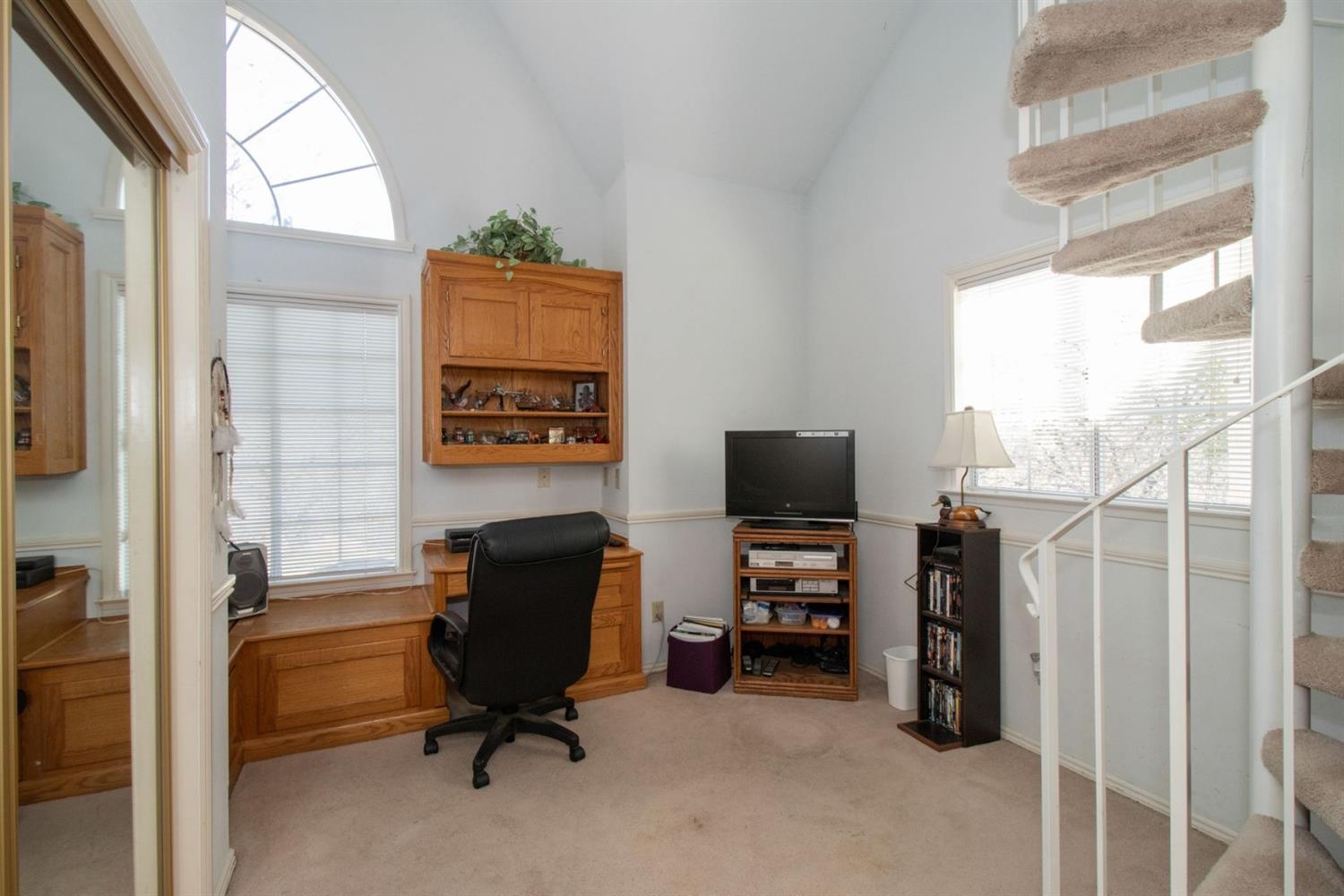 20200 Nicholas Road Clovis, CA 93619 - Photo 27 of 48 Gallery Image 27