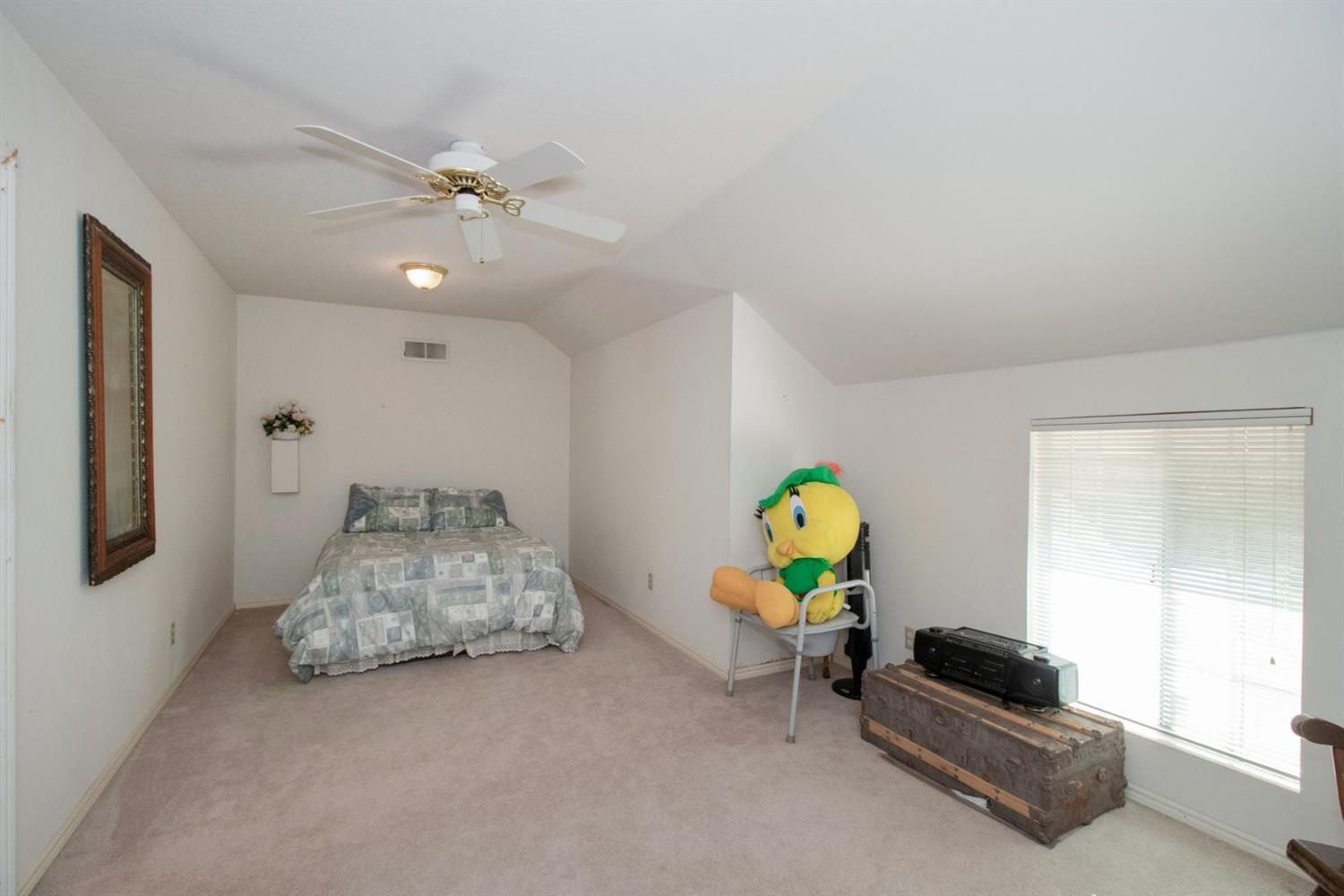 20200 Nicholas Road Clovis, CA 93619 - Photo 38 of 48 Gallery Image 38