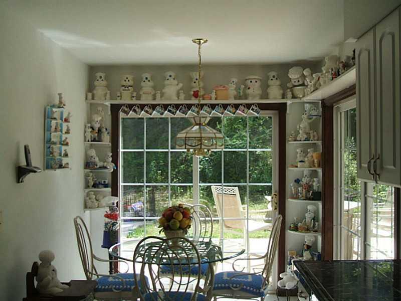 1276 West Lancaster Road Harmony, PA 16037 - Photo 3 of 21 Kitchen.