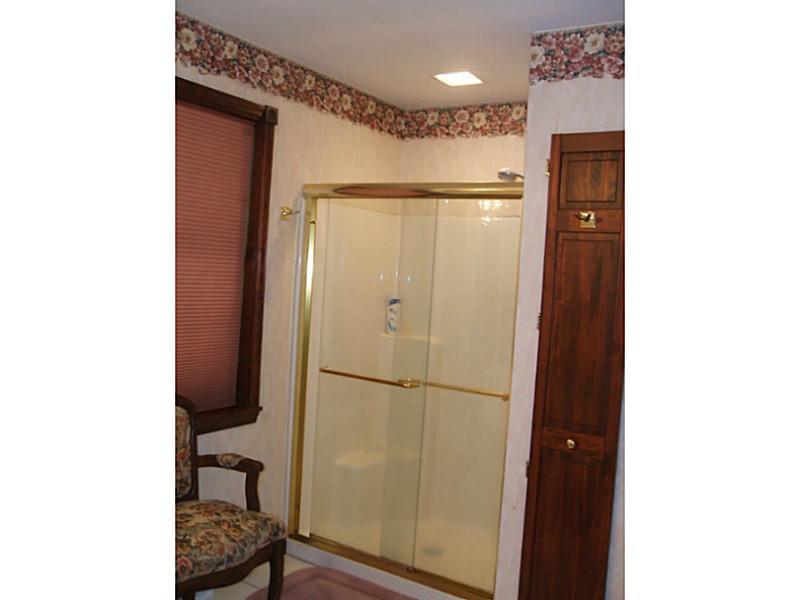 1276 West Lancaster Road Harmony, PA 16037 - Photo 10 of 21 Master Bath/Spa.