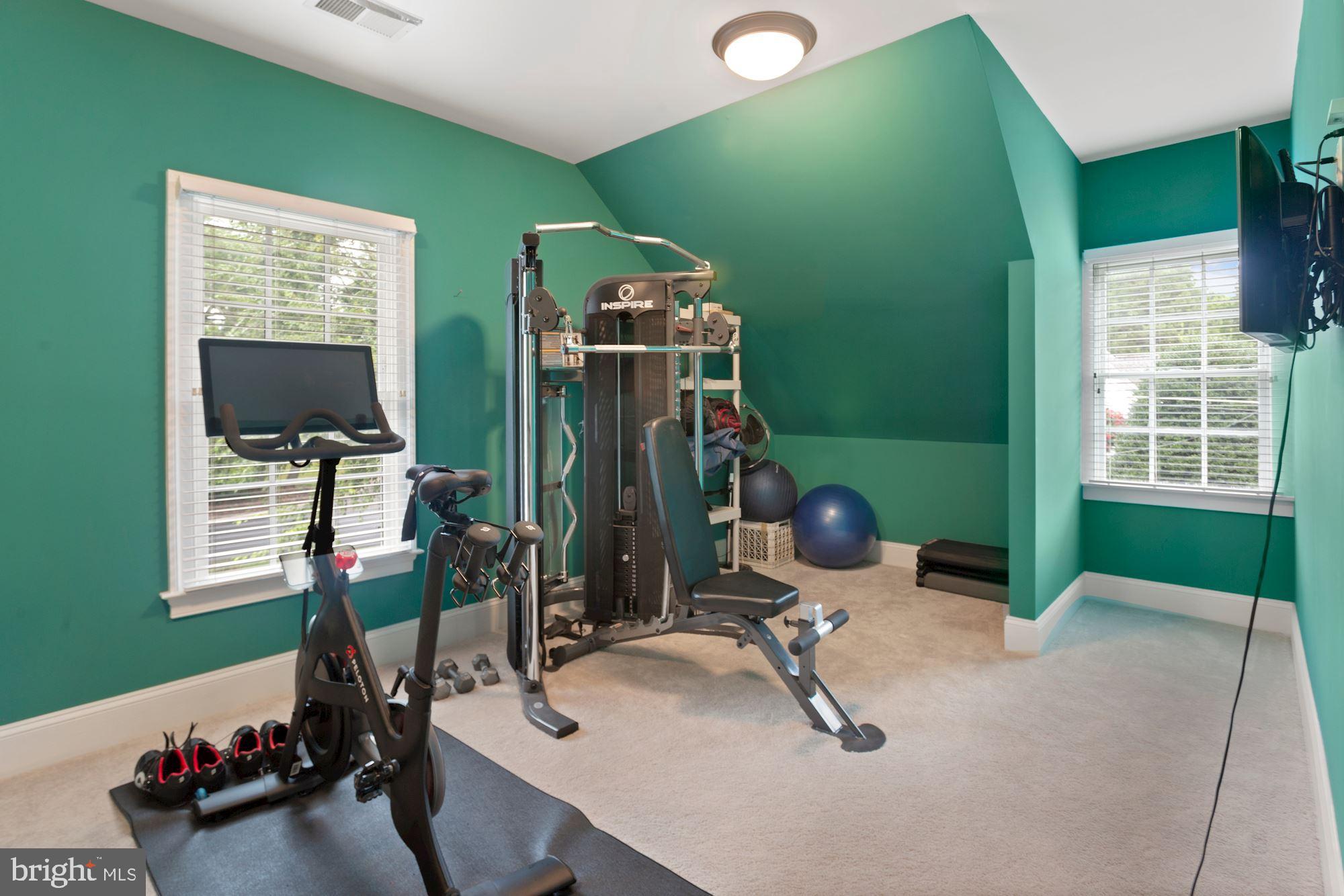400 Ridge Road Southwest Vienna, VA 22180 - Photo 53 of 72 Workout Room, Storage, or Private Office