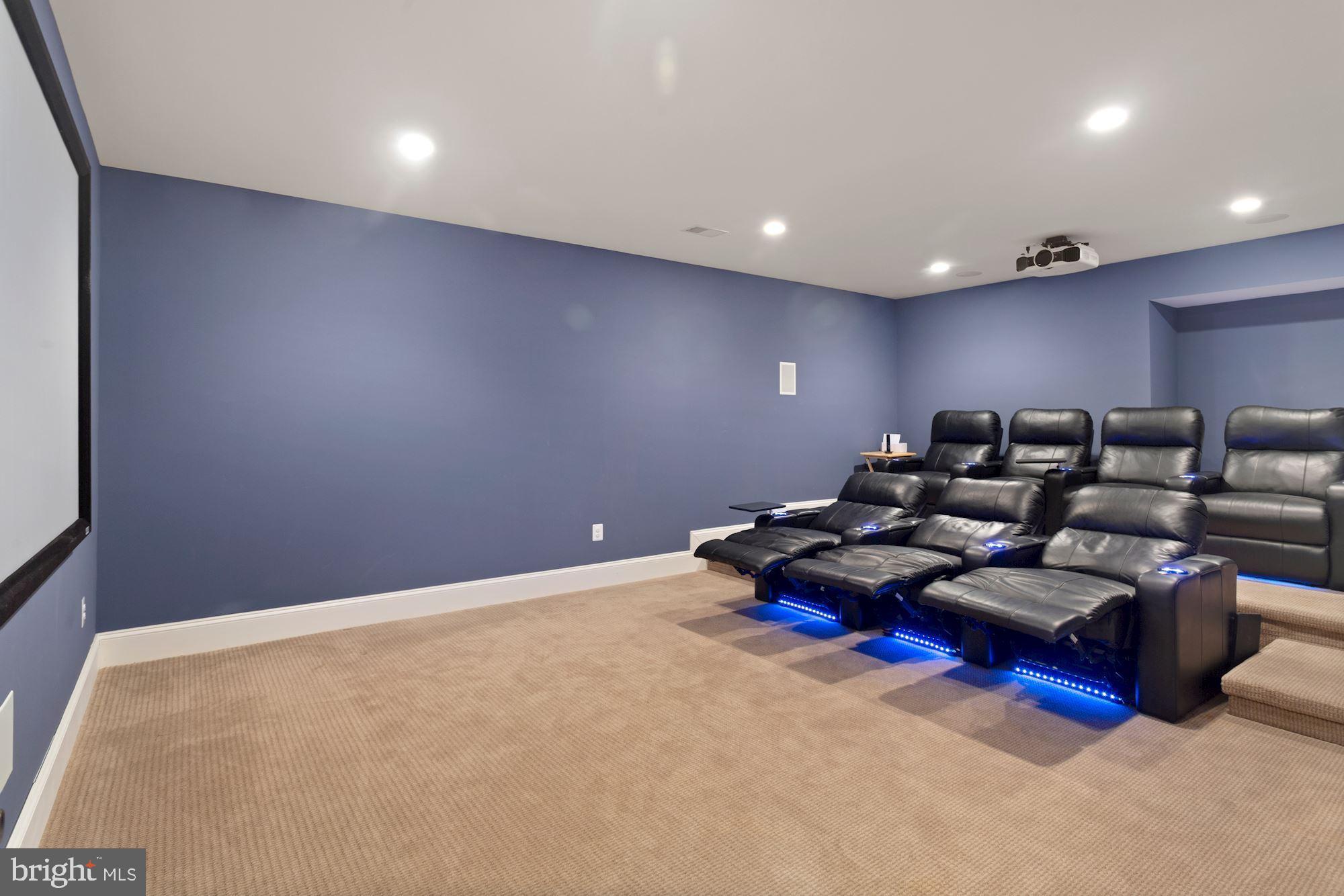 400 Ridge Road Southwest Vienna, VA 22180 - Photo 60 of 72 Theater Seating