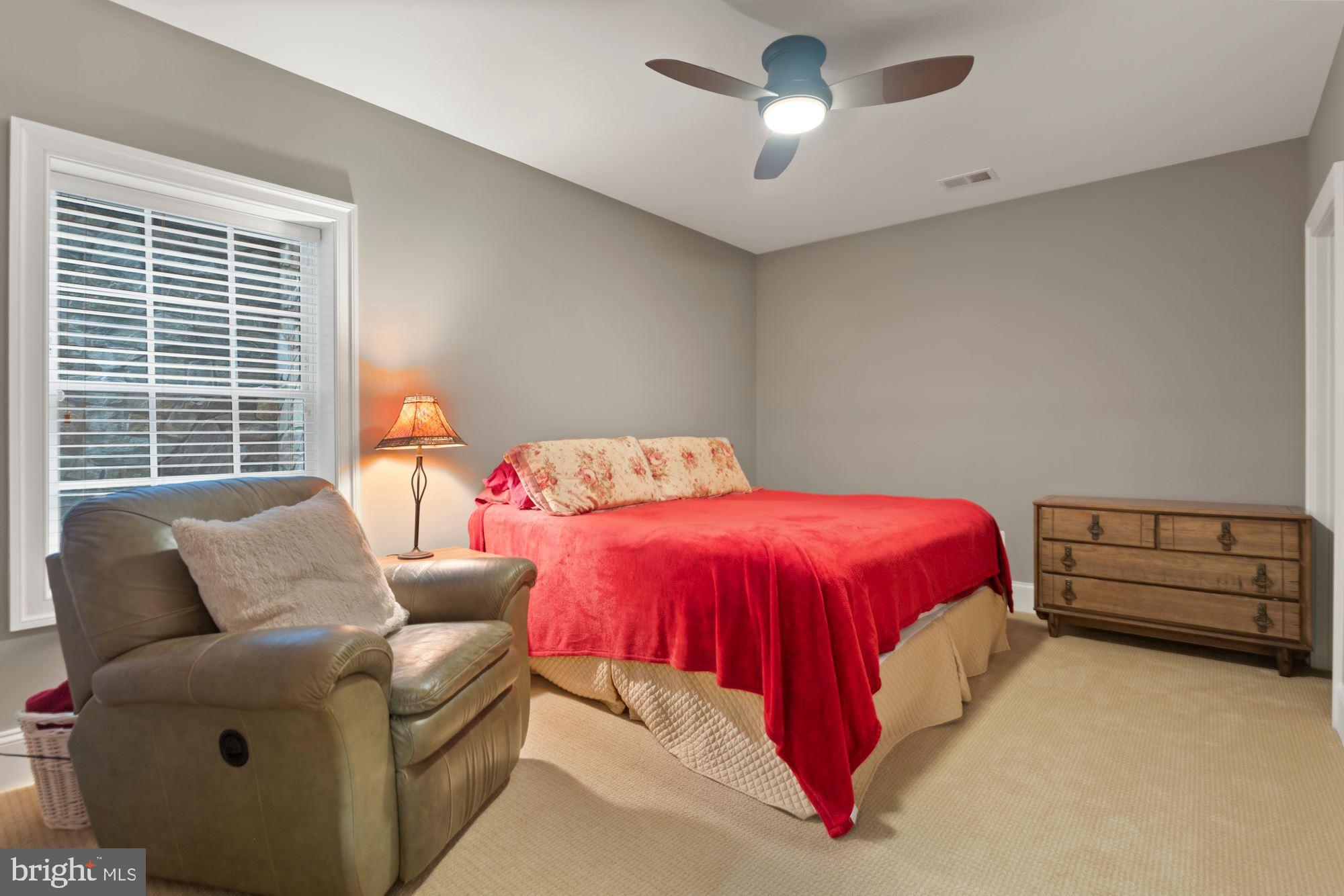 400 Ridge Road Southwest Vienna, VA 22180 - Photo 61 of 72 Lower Level Guest Bedroom