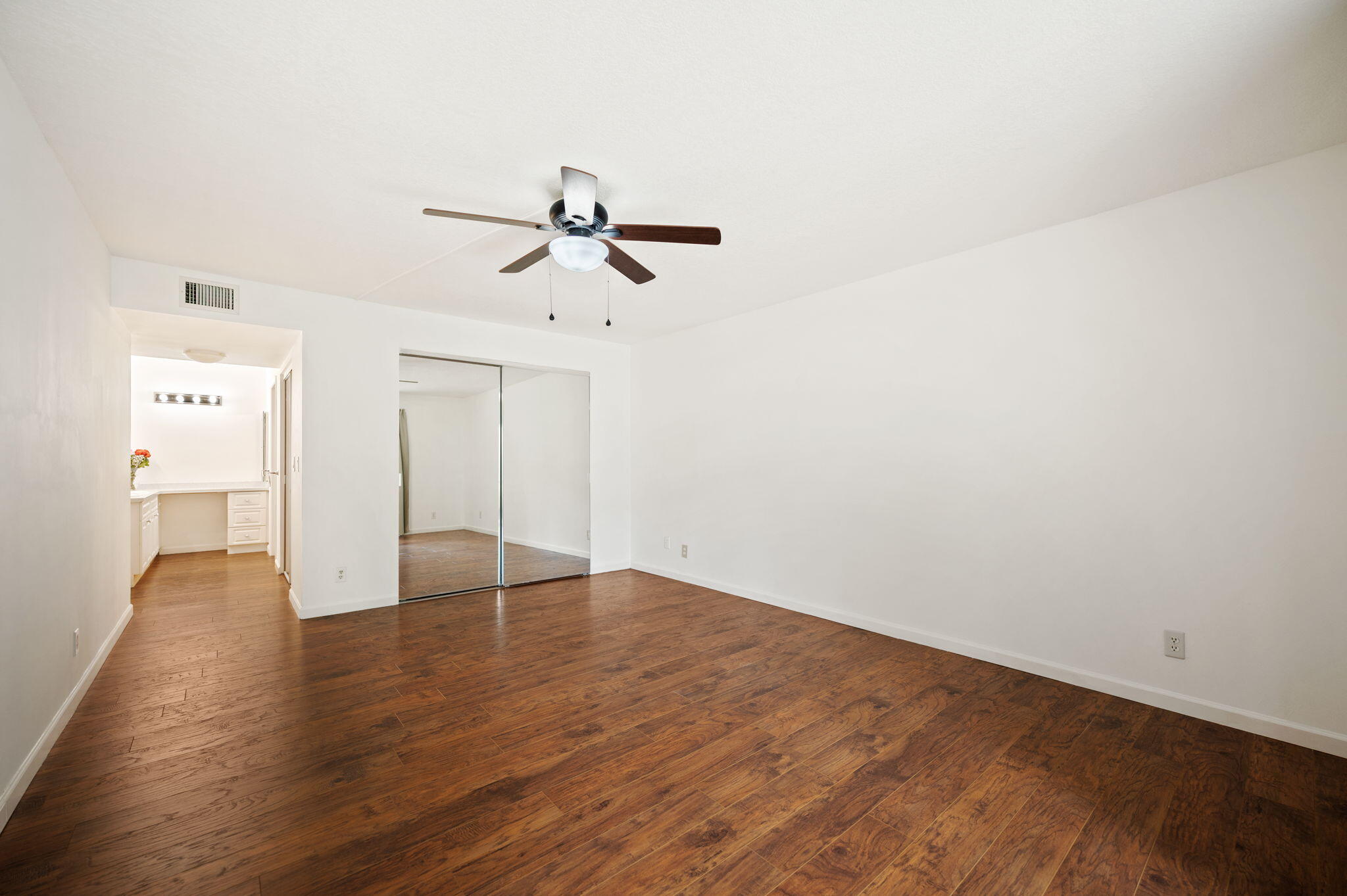 5701 Camino Del Sol, Unit 104 Boca Raton, FL 33433 - Photo 14 of 34 master bedroom