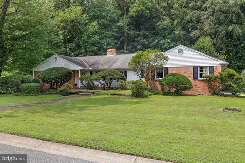 $659,500 | 19 Harlech Drive, Wilmington, DE 19807