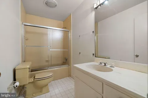 $659,500 | 19 Harlech Drive, Wilmington, DE 19807