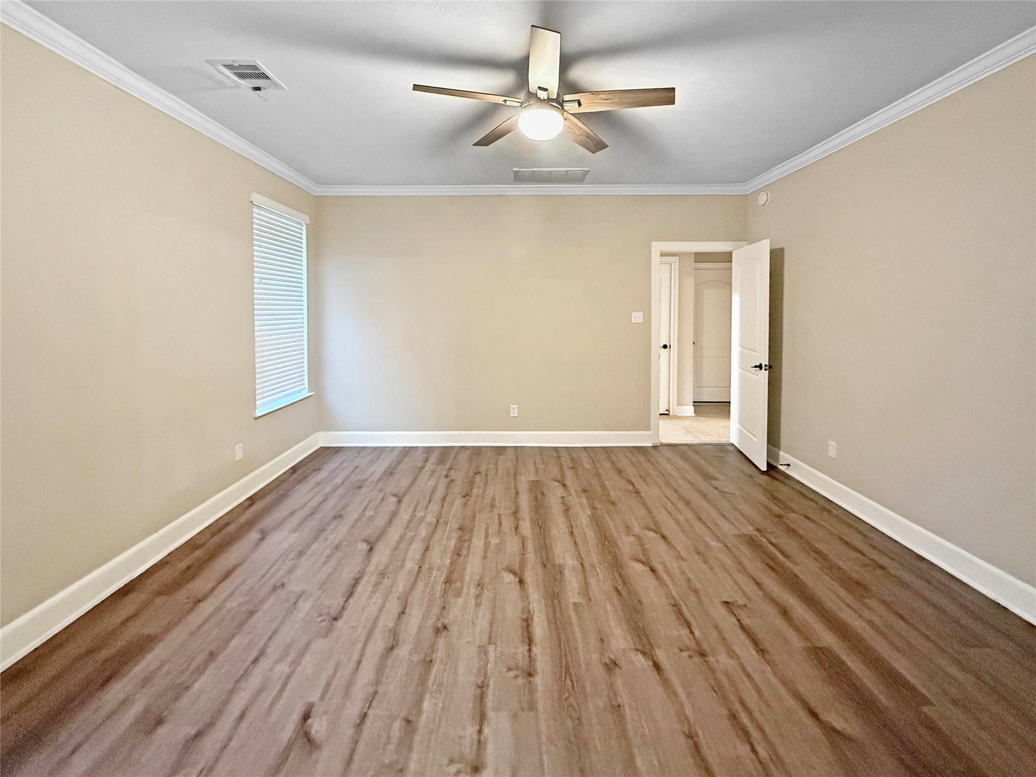 110 North Pinto Point Circle Spring, TX 77389 - Photo 11 of 37