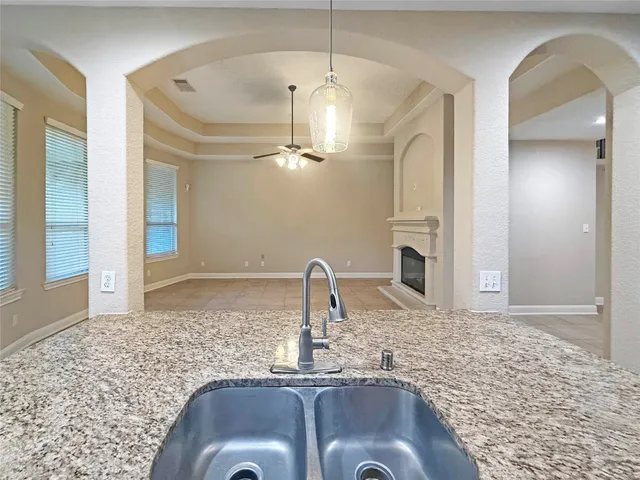 $650,000 | 110 North Pinto Point Circle, Spring, TX 77389