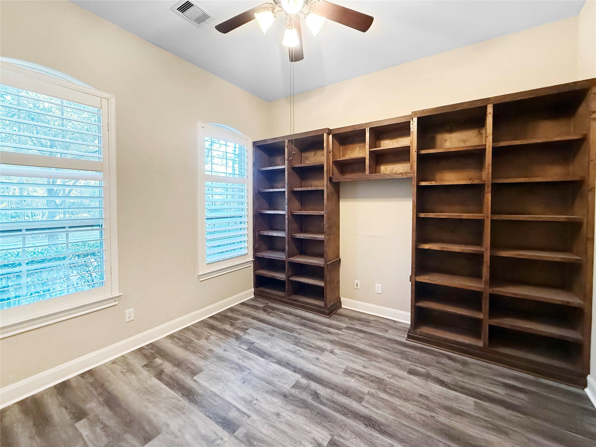 110 North Pinto Point Circle Spring, TX 77389 - Photo 25 of 37