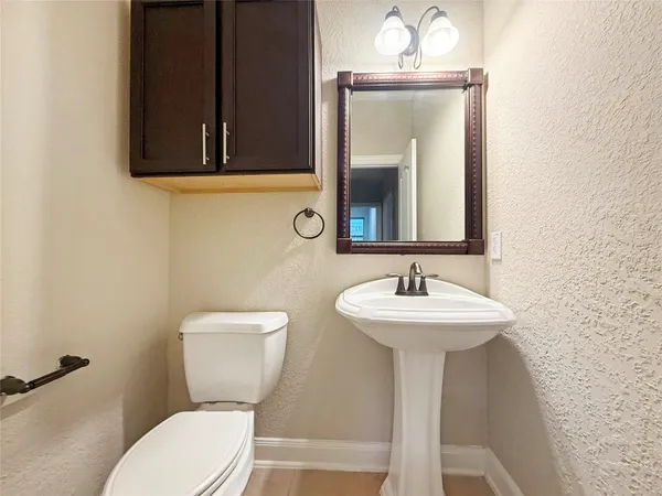 $592,400 | 110 North Pinto Point Circle, Spring, TX 77389