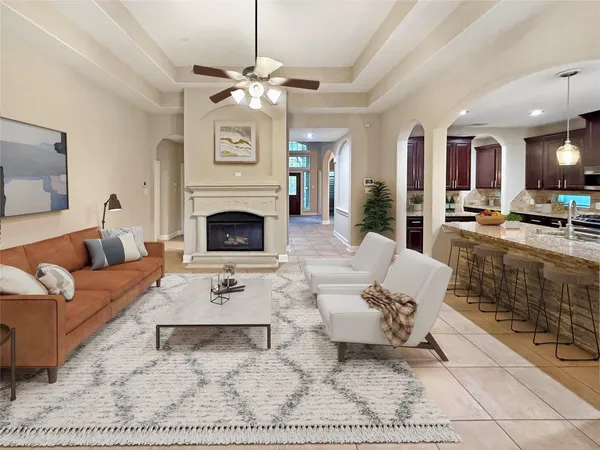 $592,400 | 110 North Pinto Point Circle, Spring, TX 77389