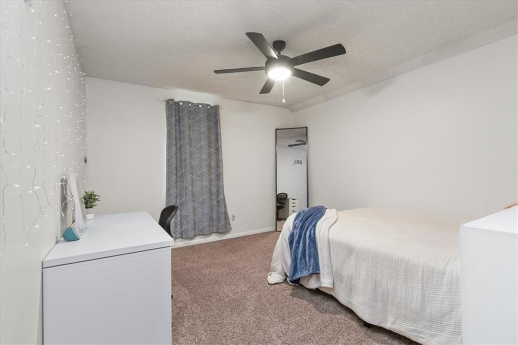 528 Southeast Country Lane Lee's Summit, MO 64063 - Photo 24 of 37