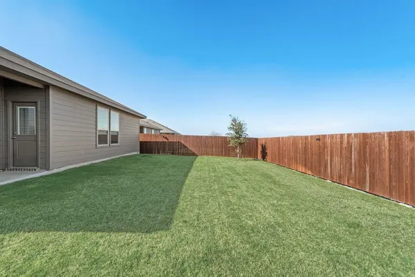 $2,495 | 11508 Harp Lane, Fort Worth, TX 76052