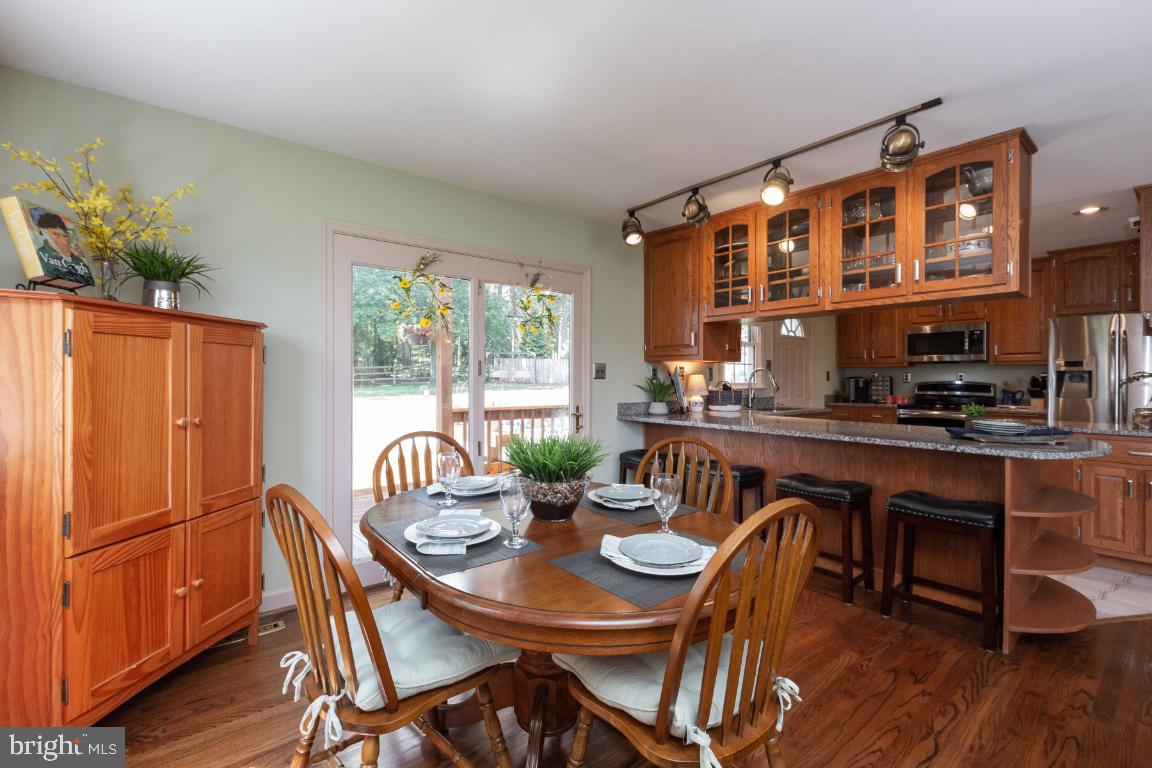 17445 Frederick Road Mount Airy, MD 21771 - Photo 16 of 51 Kitchen