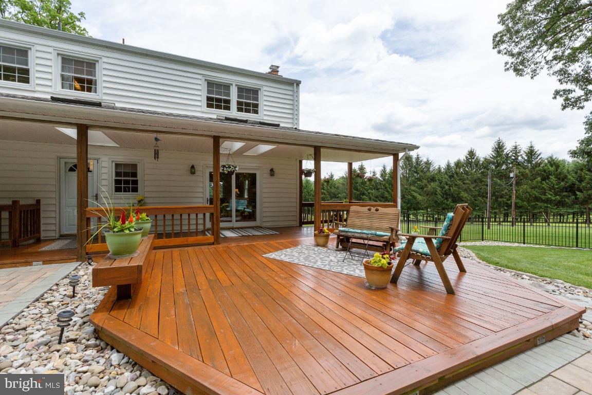 17445 Frederick Road Mount Airy, MD 21771 - Photo 40 of 51 Back deck