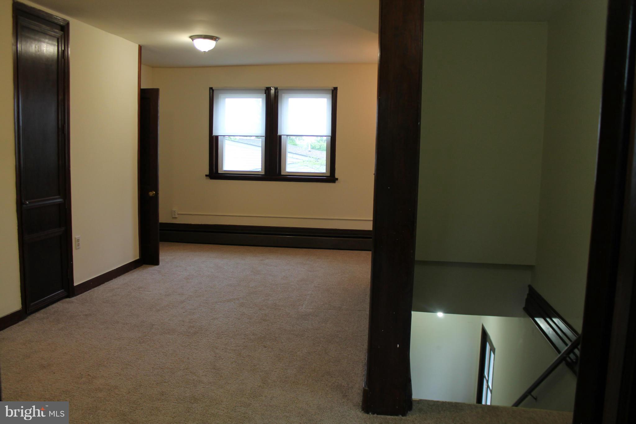 2410 Willoughby Beach Road Edgewood, MD 21040 - Photo 13 of 28 Family Room
