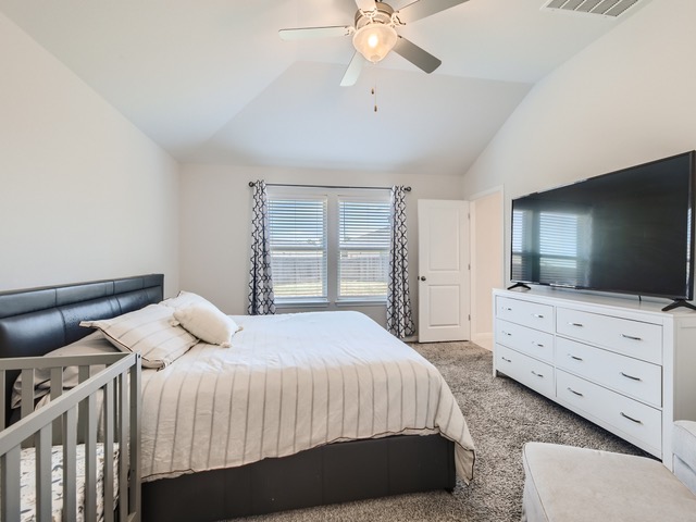195 Star Light Way Kyle, TX 78640 - Photo 15 of 28
