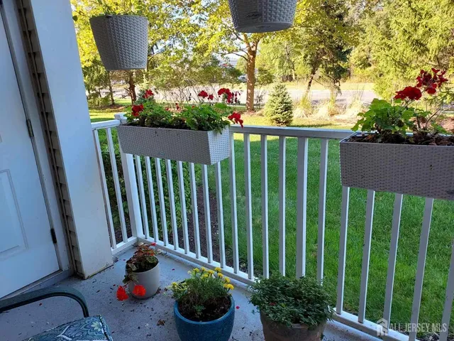 $410,000 | 1103 Conrad Way, Somerset, NJ 08873