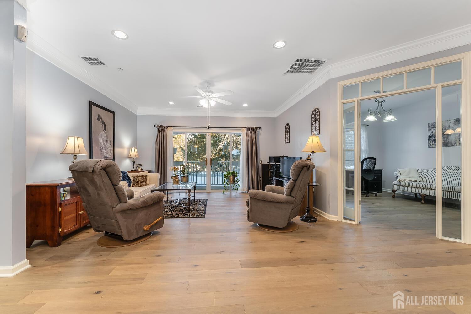 1103 Conrad Way Somerset, NJ 08873 - Photo 7 of 52