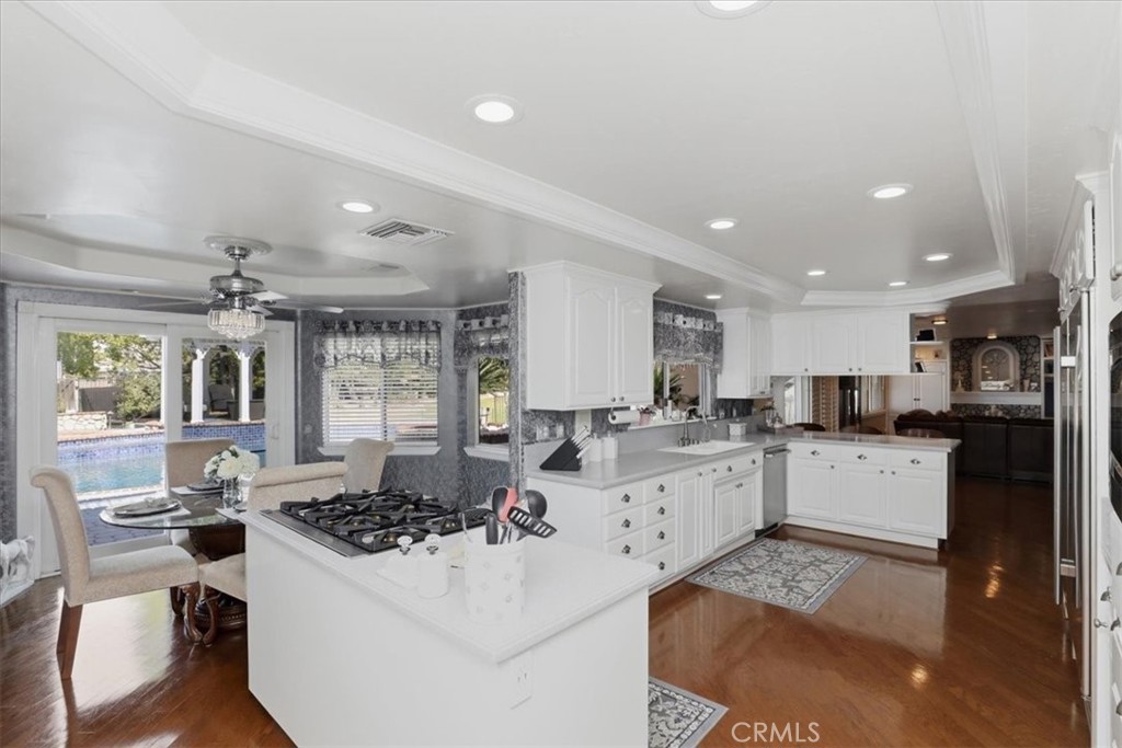 1210 Versailles Circle Riverside, CA 92506 - Photo 28 of 75