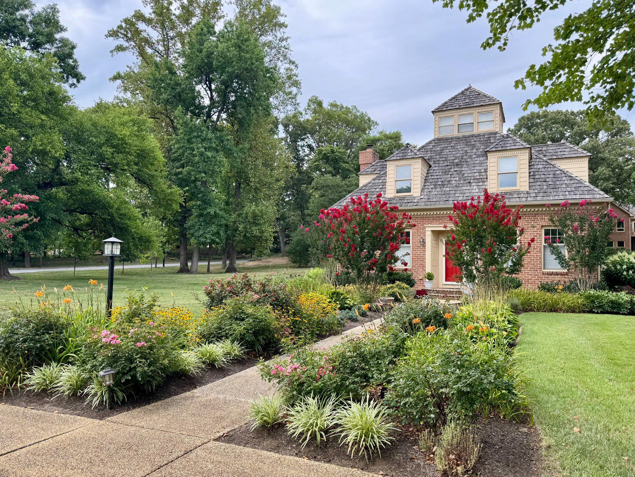 1100 South River Landing Road Edgewater, MD 21037 - Photo 2 of 53 Charming home with vibrant gardens!