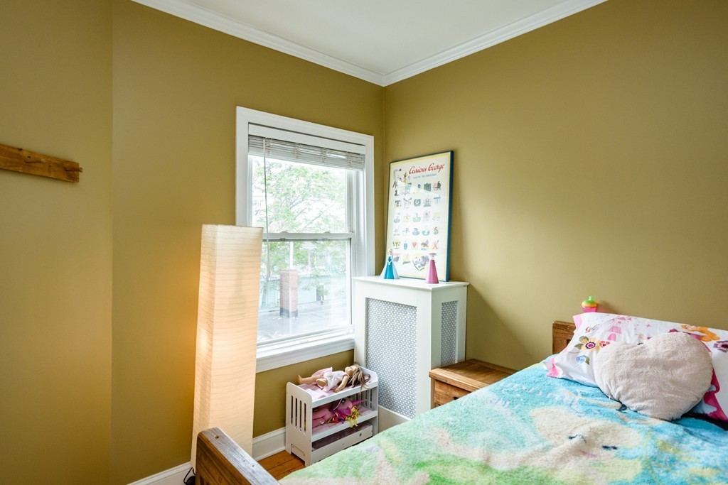 14 Linden Street, Unit 7 Brookline, MA 02445 - Photo 13 of 22