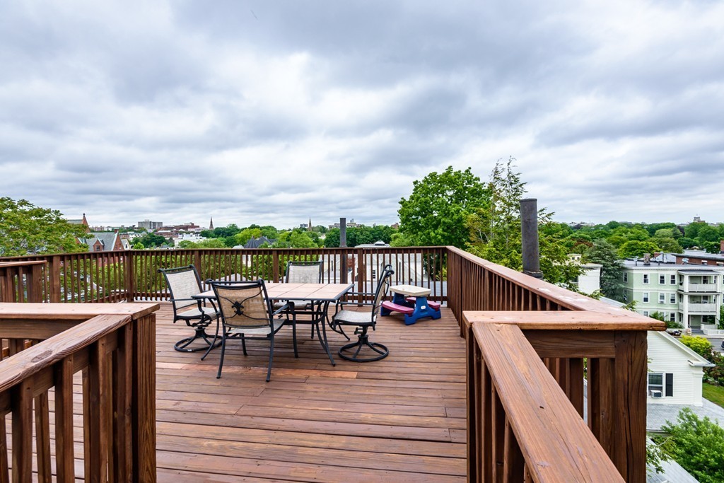 14 Linden Street, Unit 7 Brookline, MA 02445 - Photo 19 of 22
