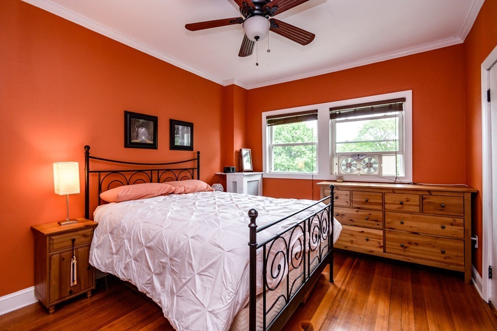 14 Linden Street, Unit 7 Brookline, MA 02445 - Photo 9 of 22
