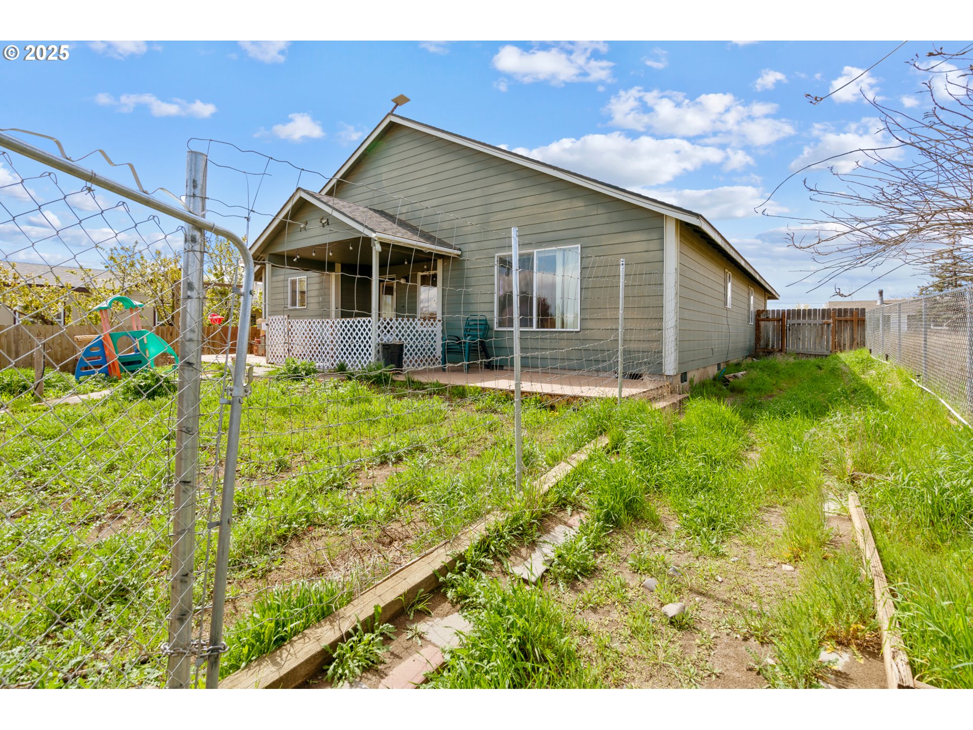 335 Southeast 3rd Street Irrigon, OR 97844 - Photo 27 of 33
