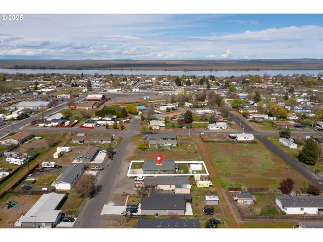 $269,000 | 335 Southeast 3rd Street, Irrigon, OR 97844