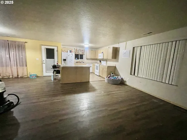 $269,000 | 335 Southeast 3rd Street, Irrigon, OR 97844