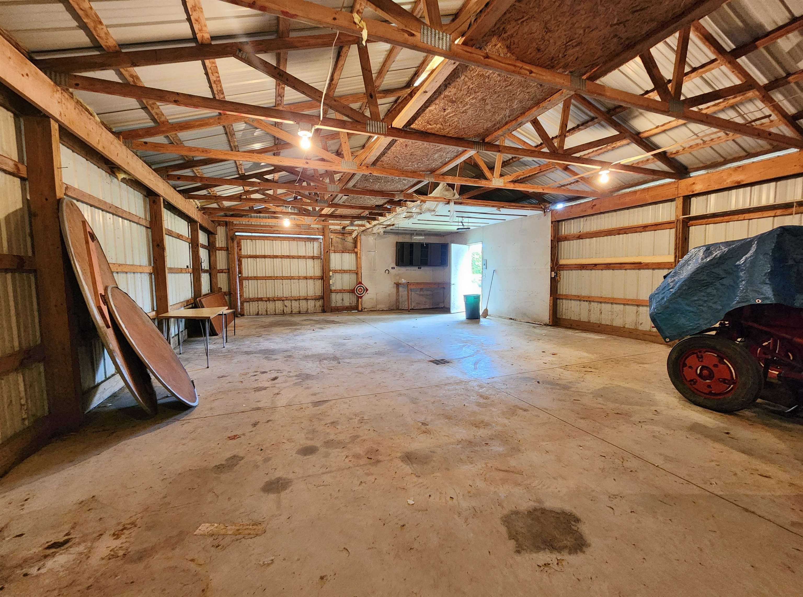 1653 North Mission Road Mount Pleasant, MI 48858 - Photo 37 of 40 1939890-e4024e0f-069b-4727-89b1-f4e4998be4d1.JPG