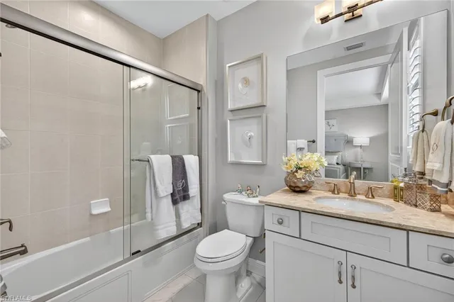 $2,695,000 | 2555 Marquesa Royale Lane, Unit 202, Naples, FL 34109