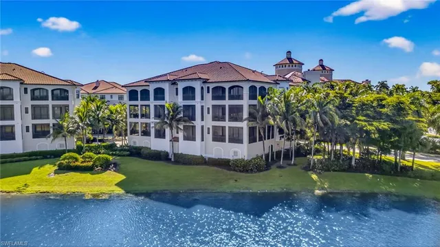 $2,695,000 | 2555 Marquesa Royale Lane, Unit 202, Naples, FL 34109