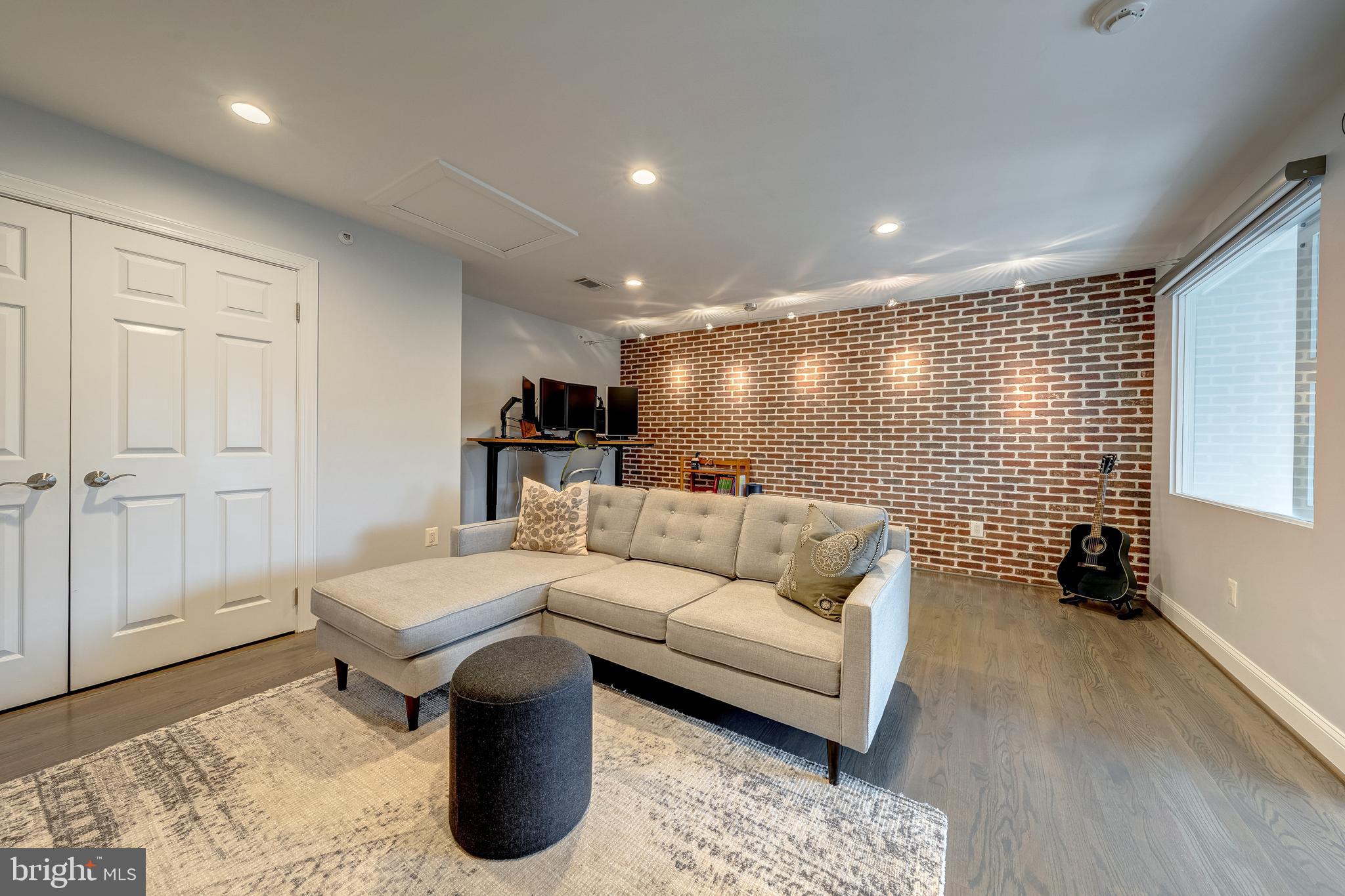 1500 North Colonial Terrace Arlington, VA 22209 - Photo 44 of 67 Upper Level 2