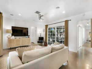 1199 Southwest 4th Avenue Boca Raton, FL 33432 - Photo 2 of 16 view from entry