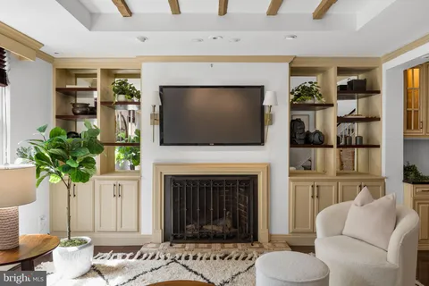 $1,299,500 | 129 Bainbridge Street, Philadelphia, PA 19147