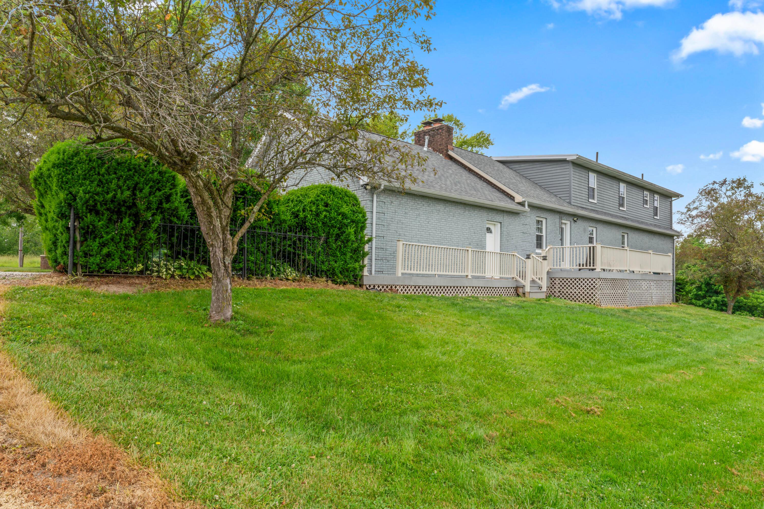 1584 Swans Road Northeast Newark, OH 43055 - Photo 11 of 77 photos_high_resolution_DSC06988
