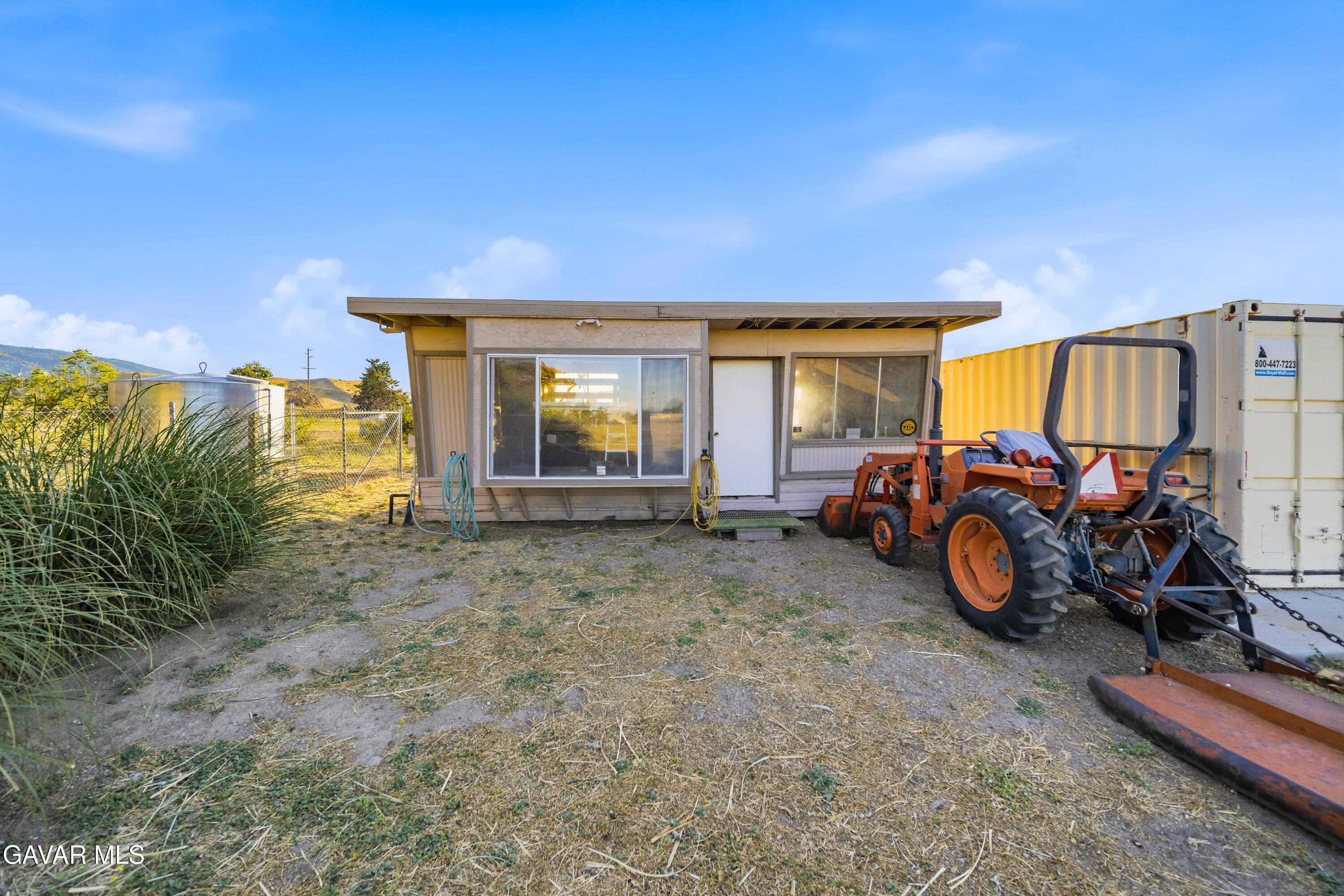 28241 Lancaster Road Lancaster, CA 93536 - Photo 44 of 59 44