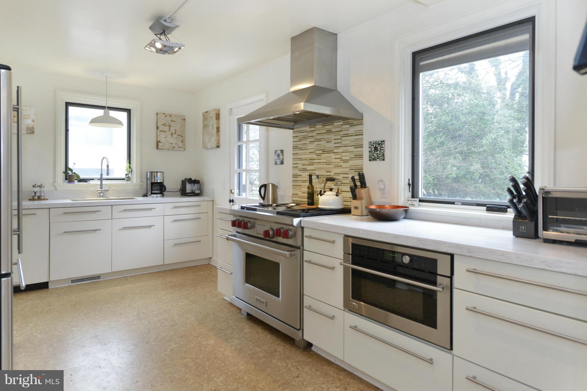 4506 Dalton Road Chevy Chase, MD 20815 - Photo 11 of 26 Kitchen