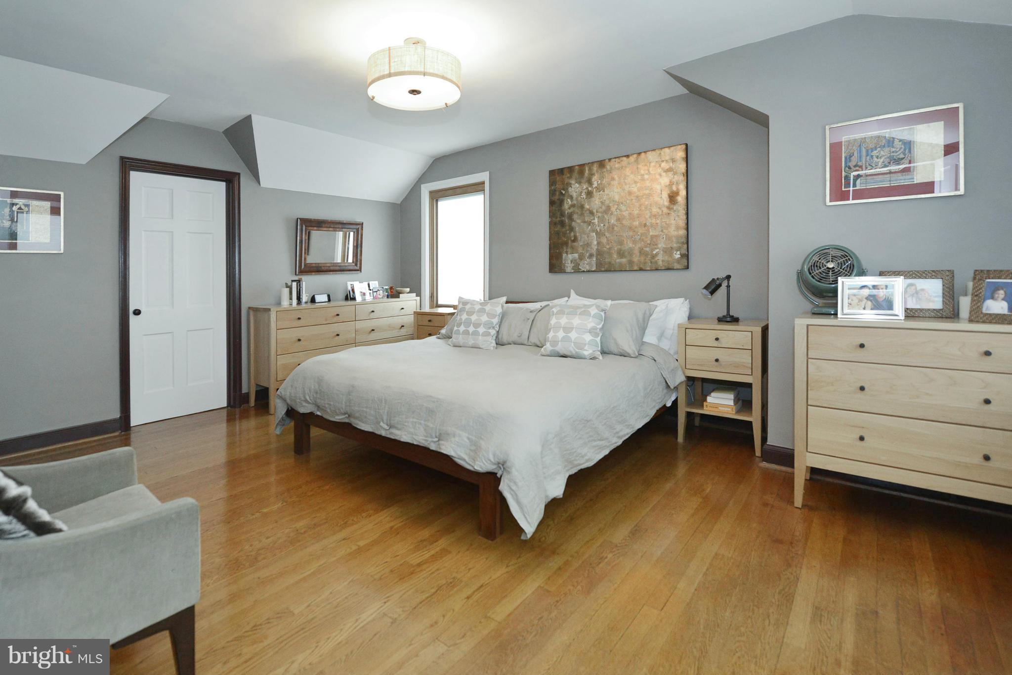 4506 Dalton Road Chevy Chase, MD 20815 - Photo 15 of 26 Bedroom (Master)