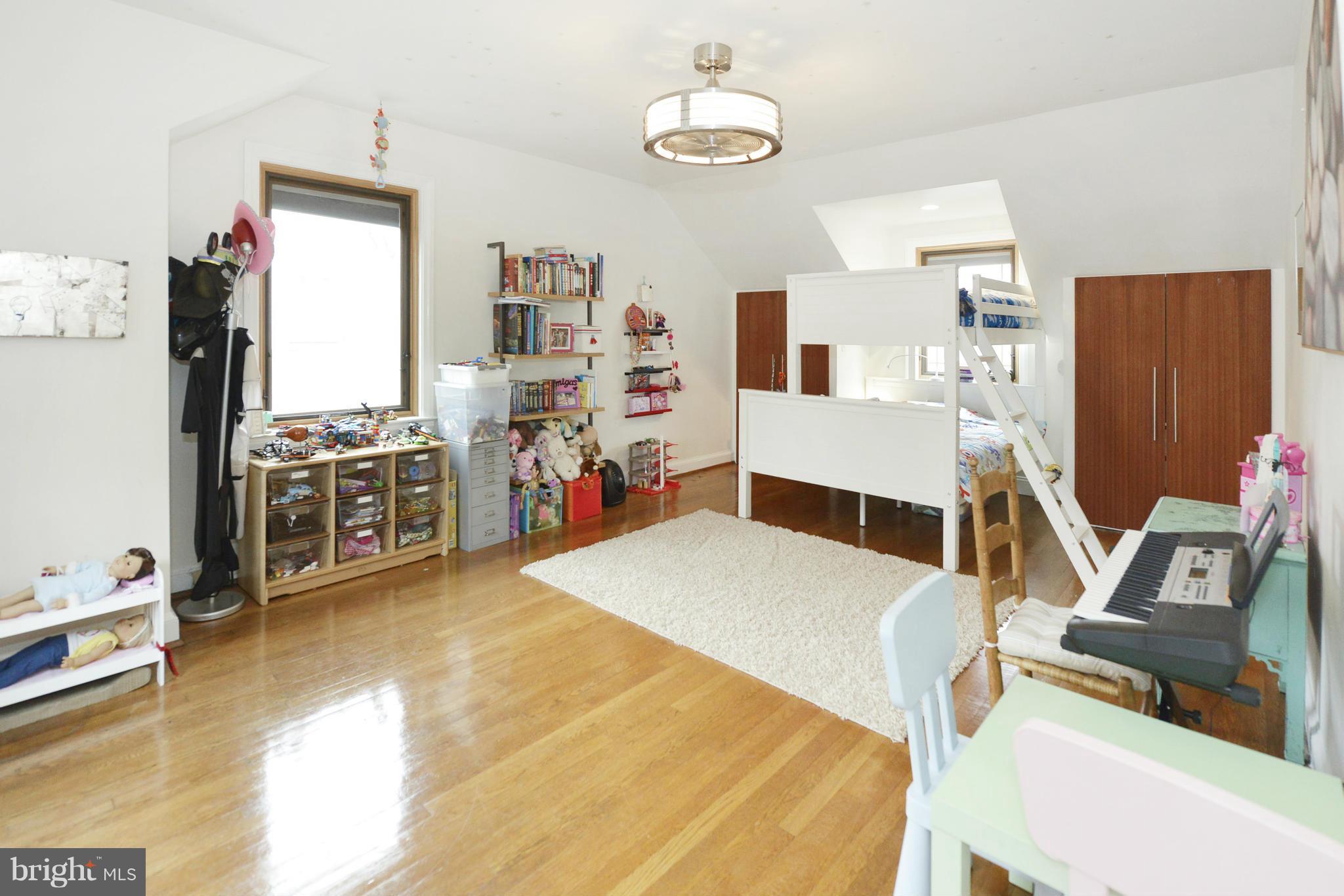 4506 Dalton Road Chevy Chase, MD 20815 - Photo 18 of 26 Bedroom