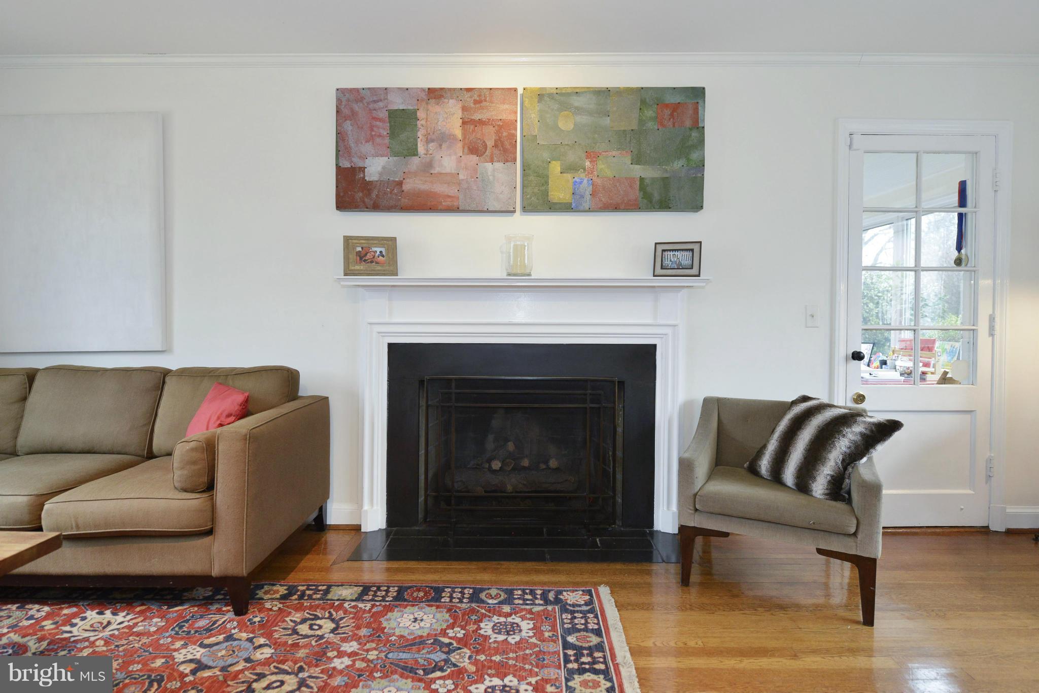 4506 Dalton Road Chevy Chase, MD 20815 - Photo 5 of 26 Living Room